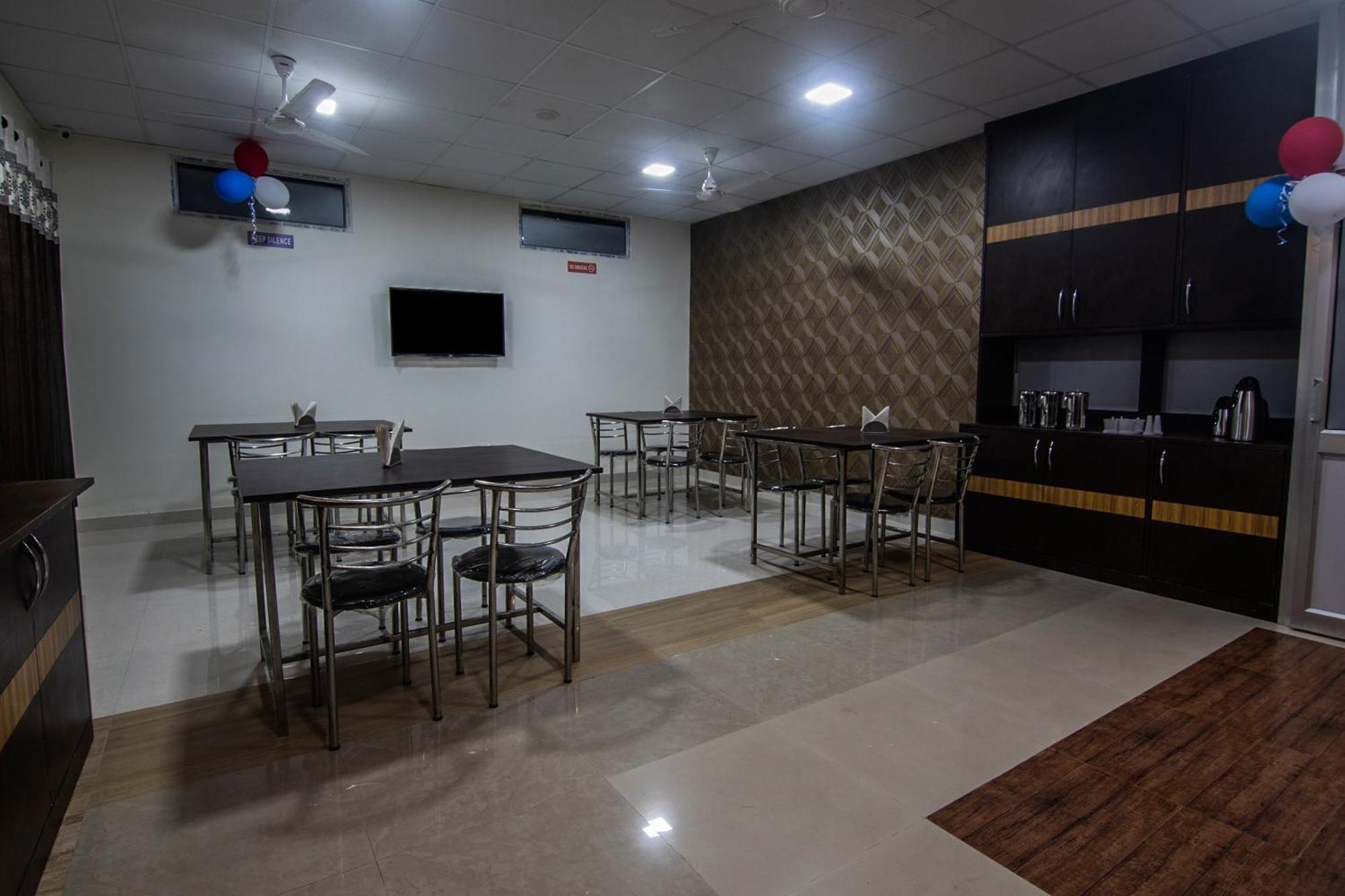 Hotel O Spectrum Residency Гувахати Экстерьер фото